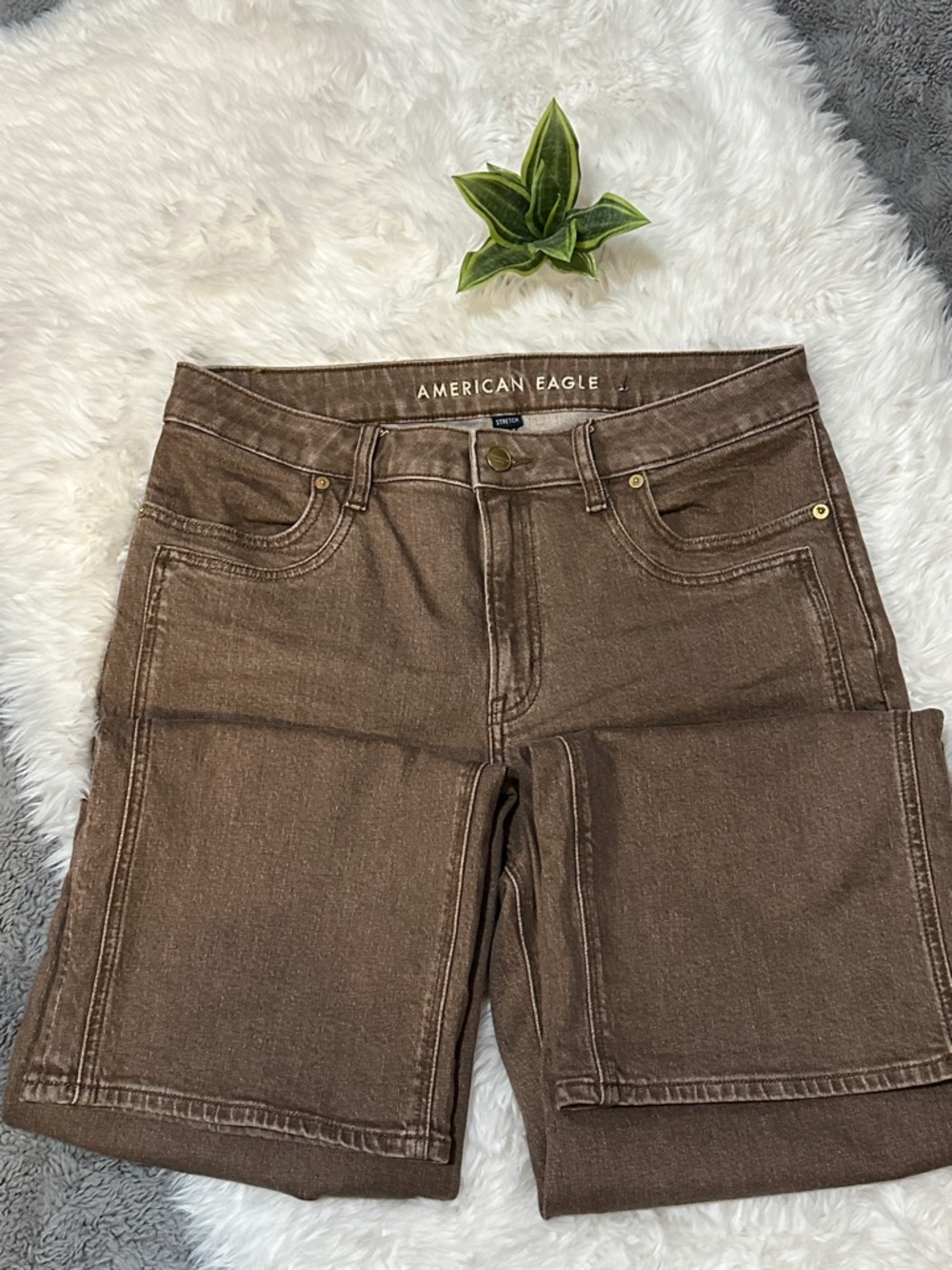American Eagle Outfitters Brown High-Rise Jeans - Picture 3 of 9
